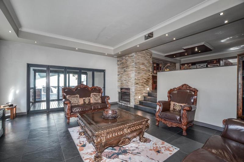 5 Bedroom Property for Sale in Kleinbron Estate Western Cape